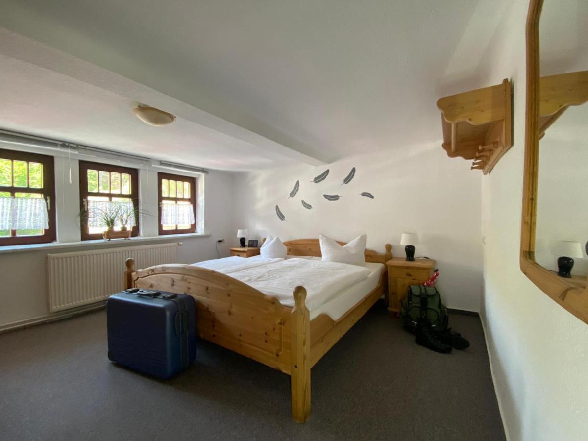 Pension Landhaus Machold ฟรีดริชโรดา ภายนอก รูปภาพ