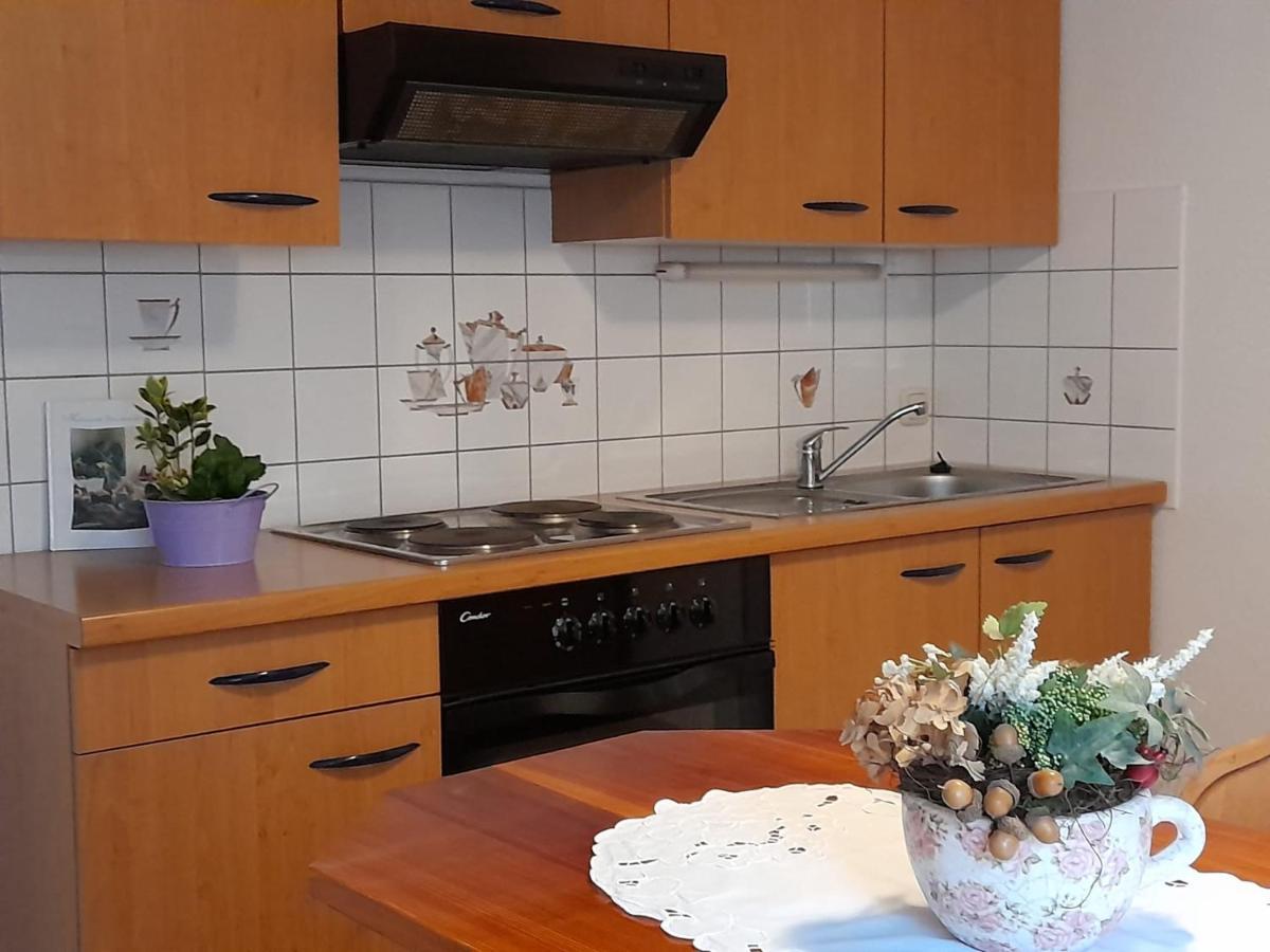 Pension Landhaus Machold ฟรีดริชโรดา ภายนอก รูปภาพ